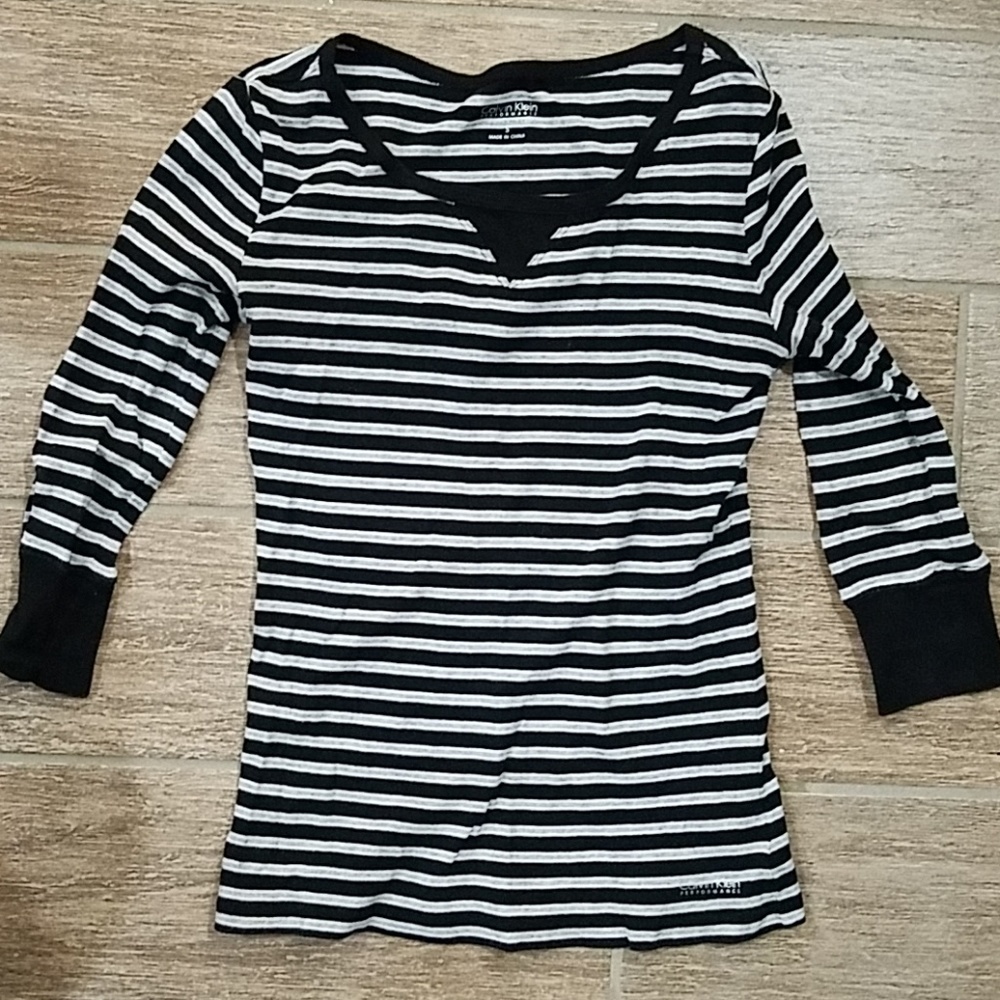 Calvin Klein 3/4 length top